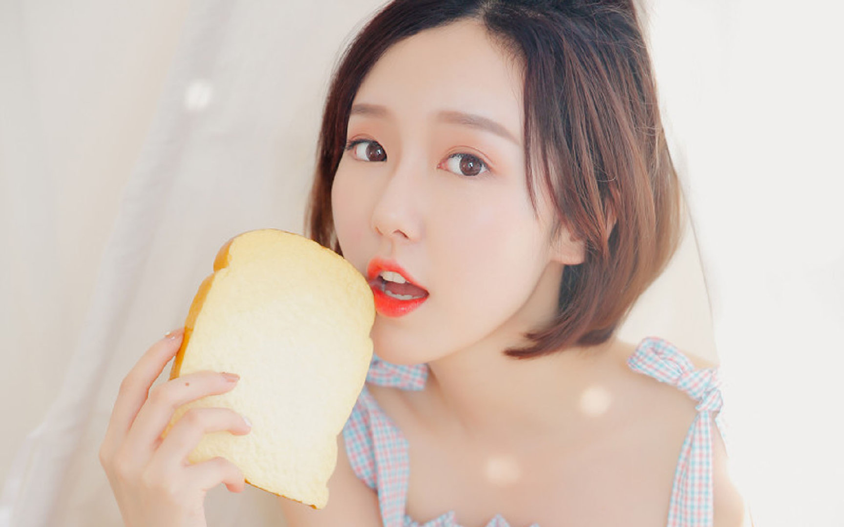 加拿大队在国际乒联混合团体世界杯中的比赛经验与成长，加拿大乒乓球挑战赛
