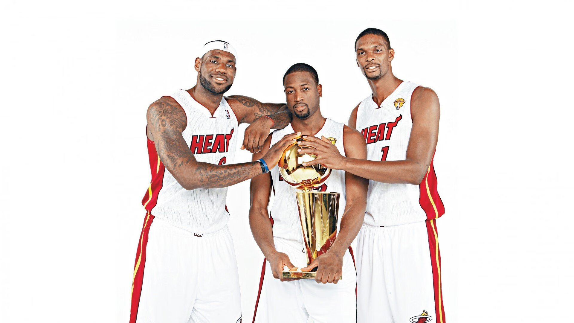 克罗地亚骑手吉塔·日特科维奇在2024年国际马术联合会世界障碍赛中获得第十名，展现坚韧精神。